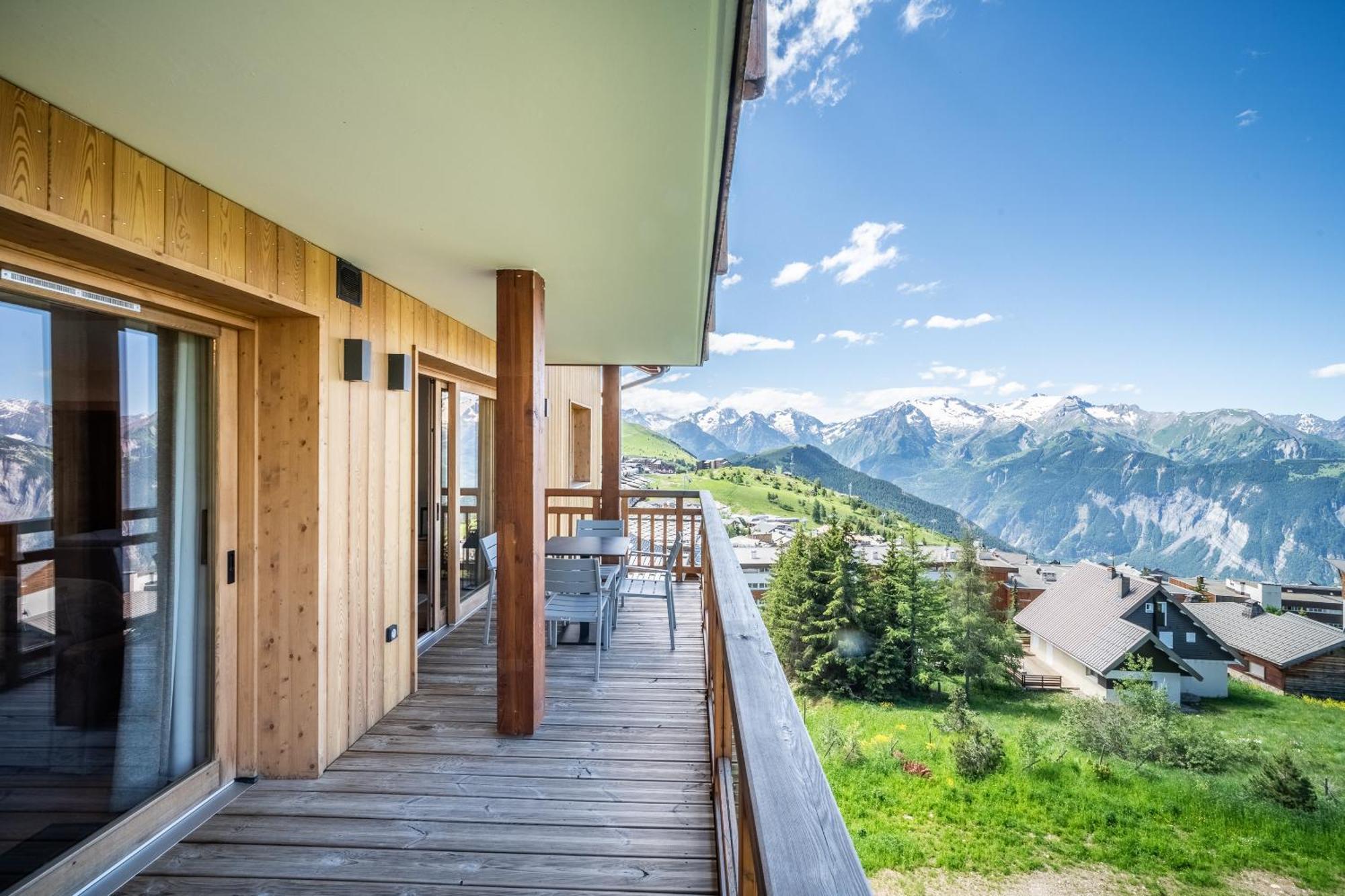 Residence Hameau De Clotaire Alpe D'Huez - By Emerald Stay Екстер'єр фото